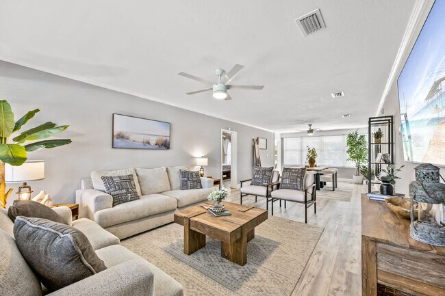 Foto del edificio - 119 W Suwannee Ln