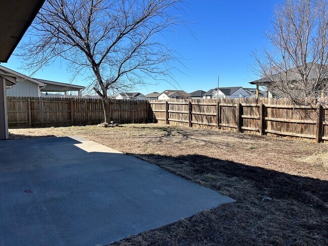 Building Photo - Wonderful Single Family Home