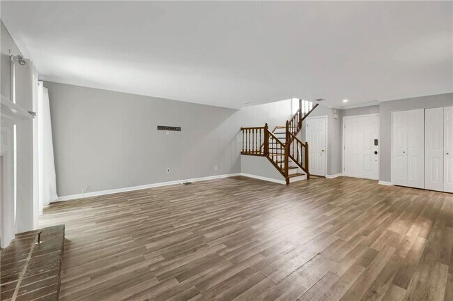 Foto del edificio - 501 Bridge Ln