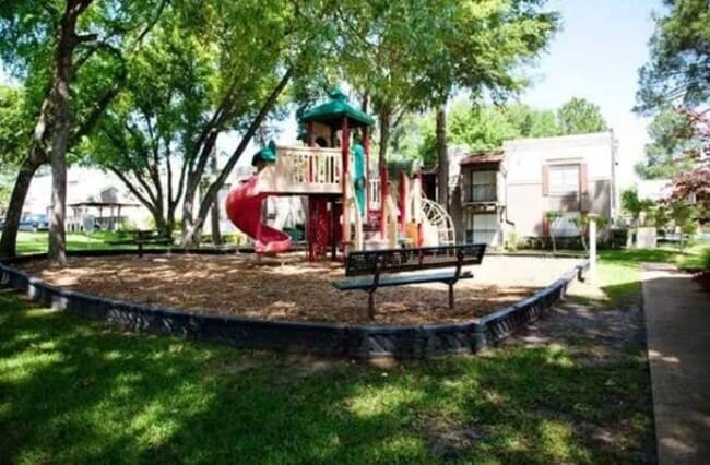 Building Photo - Marabella Apartments