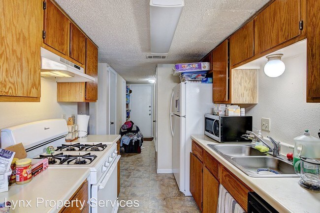 Foto del edificio - 2308-2310-2310 Whitlow Cove