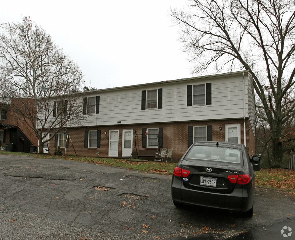 Primary Photo - Buchanan Apartments