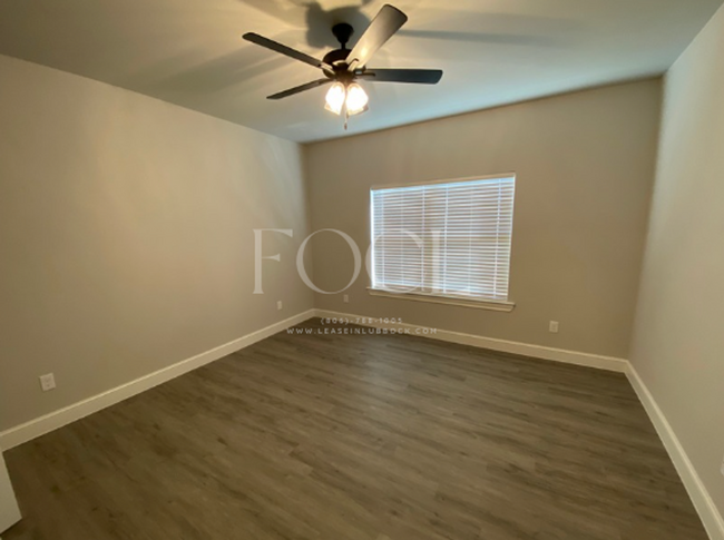 Building Photo - Luxury Townhome (Frenship ISD)