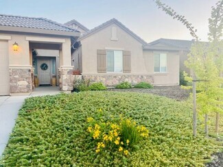 Building Photo - 760 Aparicio Way