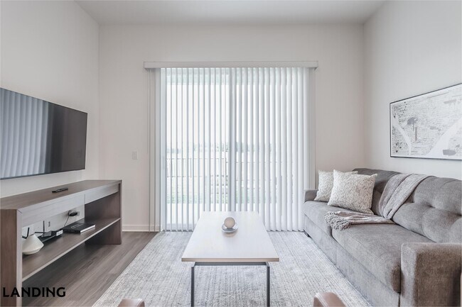 Foto del edificio - 515 Corso Ln