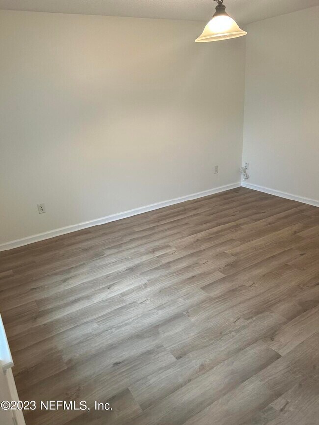 Building Photo - 1603 Canopy Oaks Dr