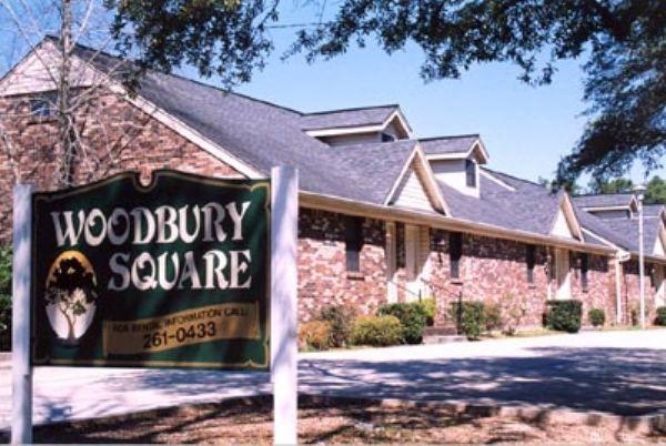 Primary Photo - Woodbury Square