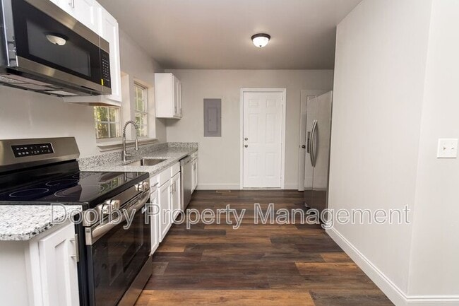 Building Photo - 517 LaFayette Rd