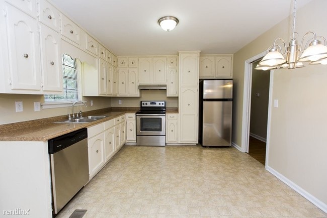 Building Photo - 4 br, 2 bath House - 1144 Caribbean Circle