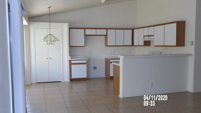Foto del edificio - 2102 E San Tan Ct