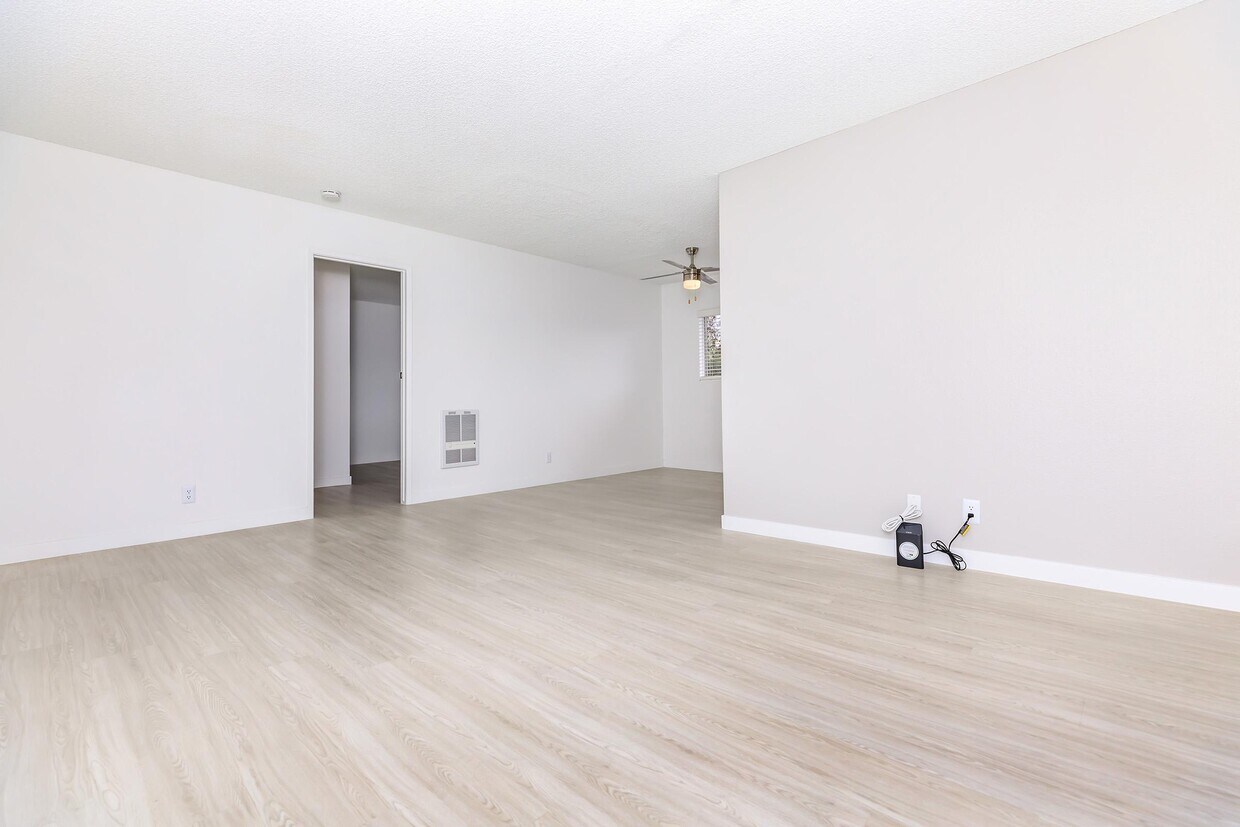 Saddleback Ranch Apartments Apartments in Mission Viejo