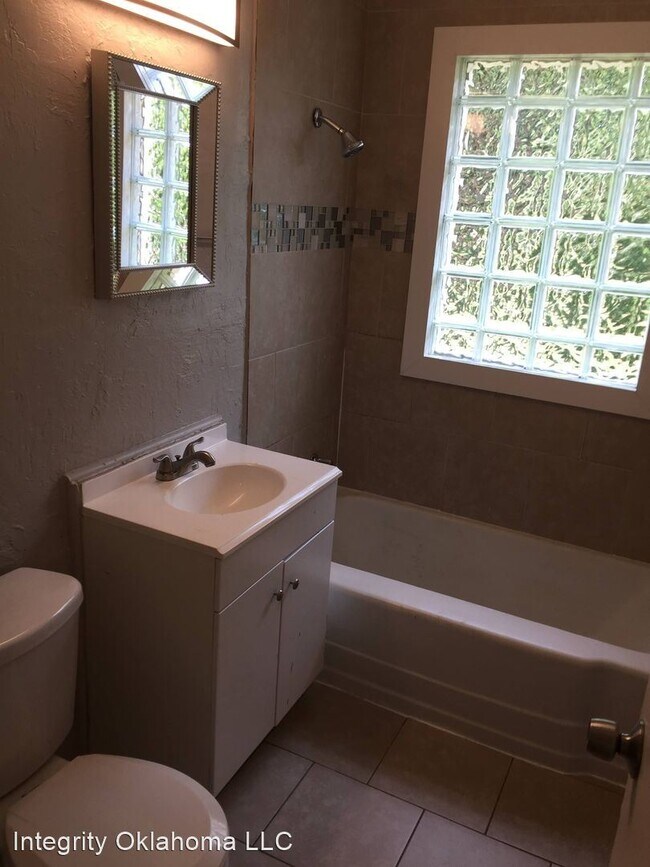 Foto del edificio - 2 br, 1 bath House - 2705 SW 40th St.