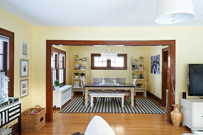 Building Photo - 3301 E Minnehaha Pkwy