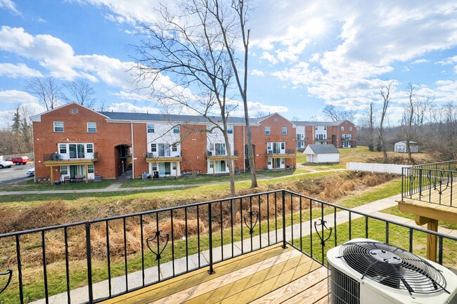 Building Photo - Arbors North