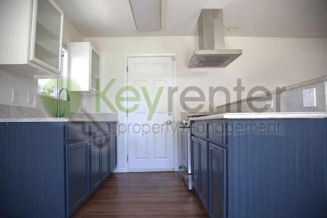 Foto del edificio - 9024 Alderson Ave