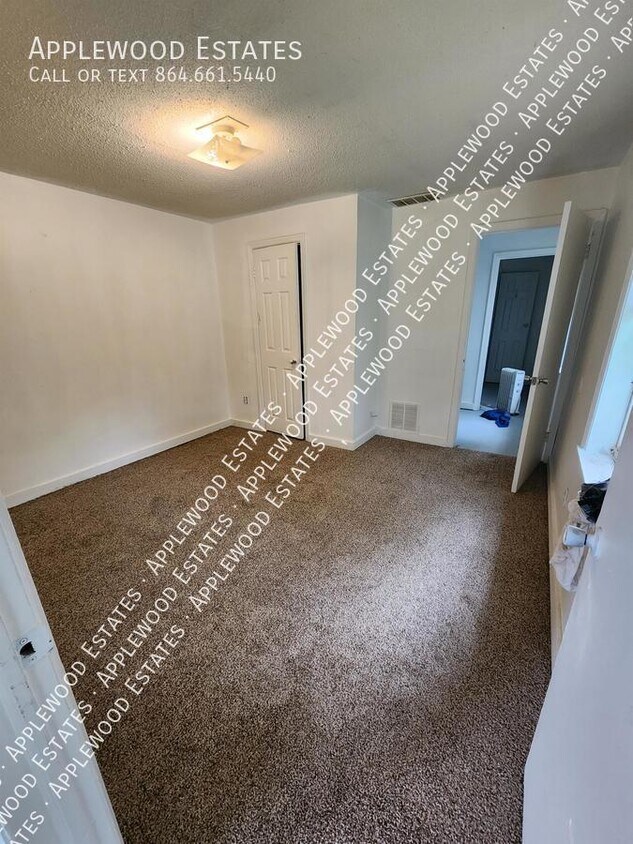 Building Photo - 132 Georgia St