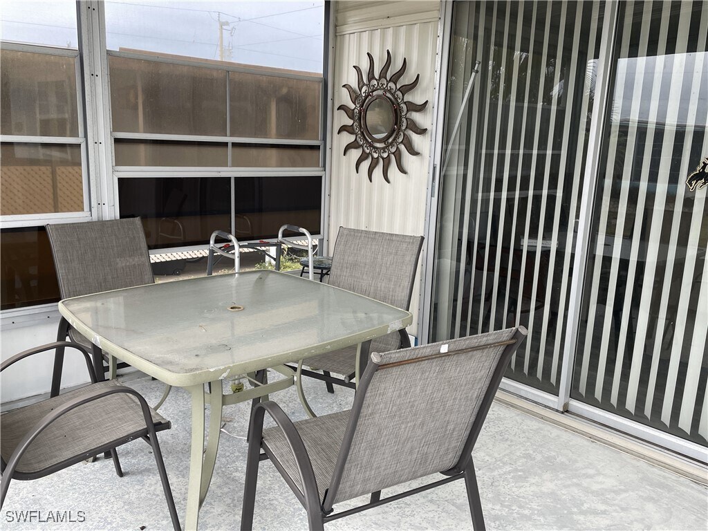 Foto principal - 14707 Patrick Henry Rd