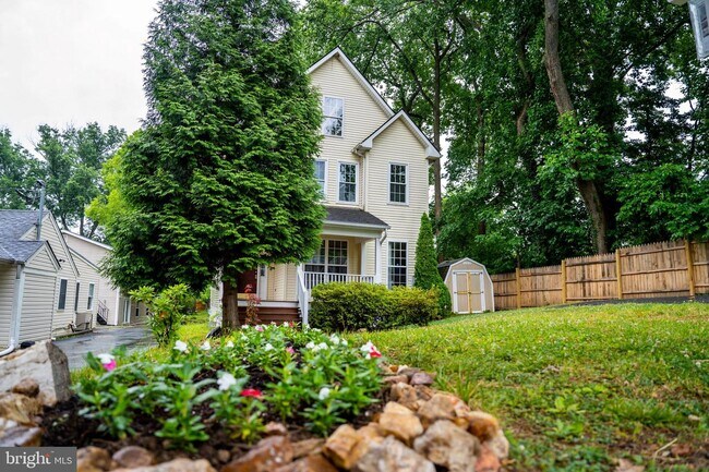 Foto del edificio - 11109 Hillsdale Dr