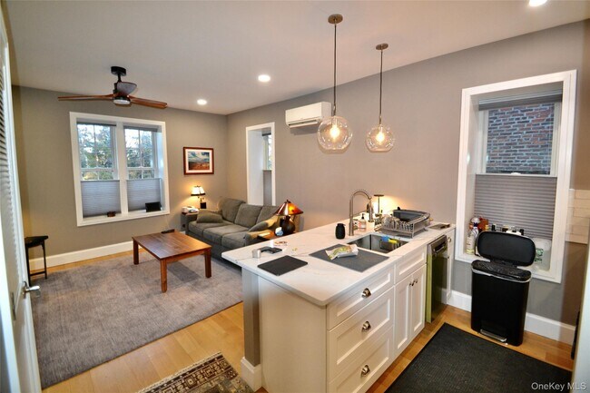 Foto del edificio - 474 Piermont Ave