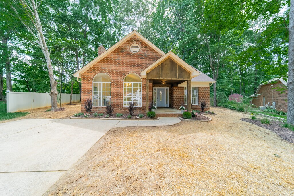 8002 David Lee Ln, Charlotte, NC 28227 House Rental in Charlotte, NC