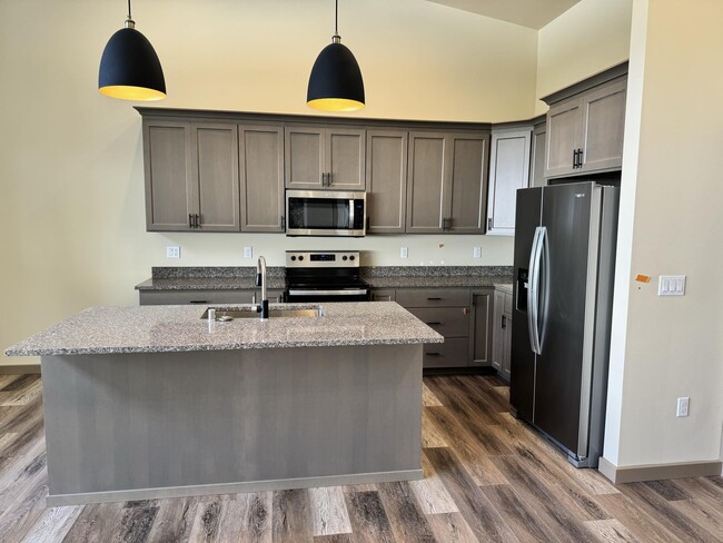 Gorgeous, brand new kitchen with high quality cabinets, granite counter tops, stainless steel appls. - 18507 9th St E
