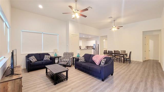 Foto del edificio - 1711 Sycamore St