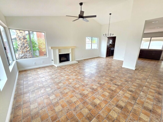 Foto del edificio - Single-Story home located in the vibrant city of Henderson