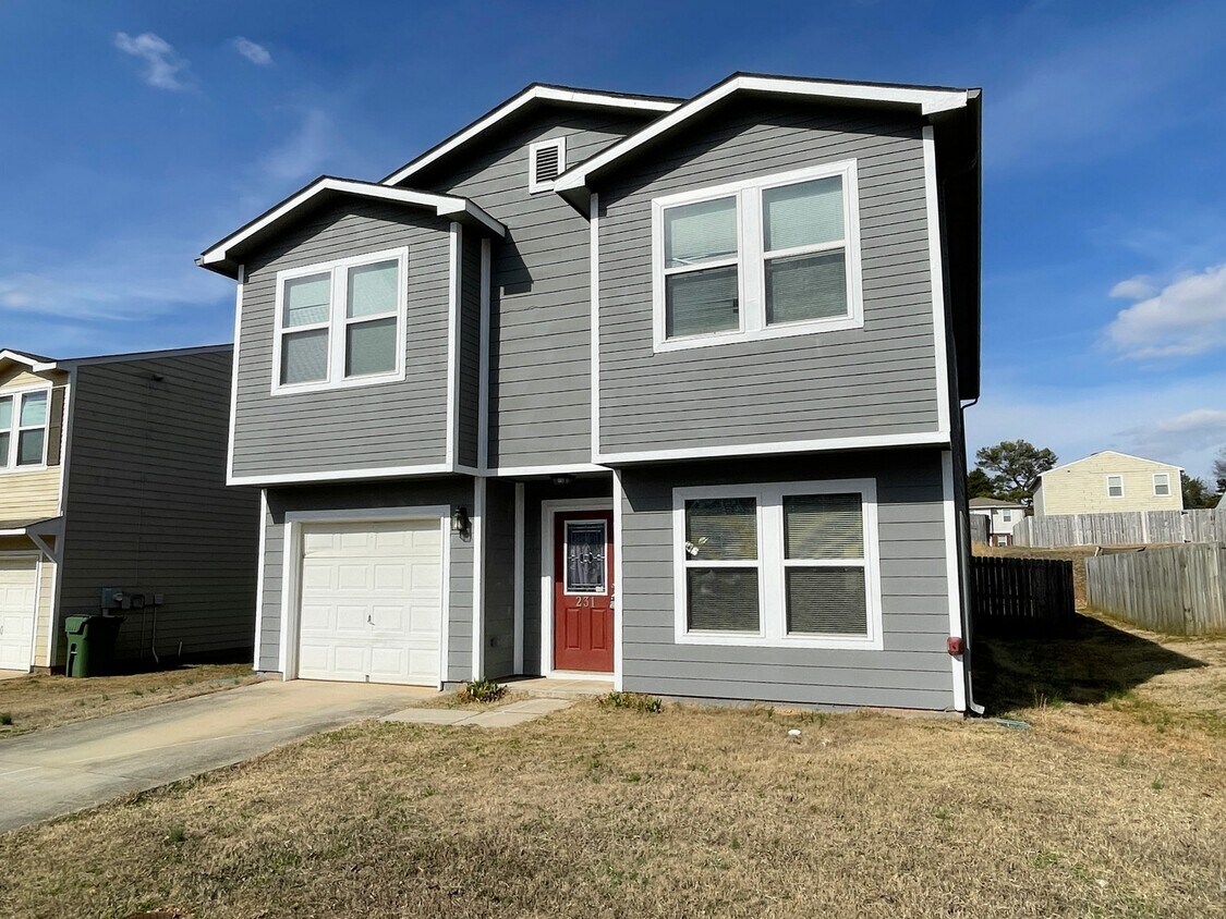 231 Whitestone Dr NE, Huntsville, AL 35810