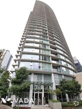 Building Photo - 689 Abbott St