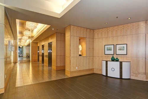 Foto del edificio - Washington Square - 2 bedrooms + den