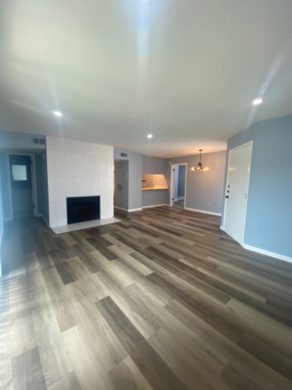 Foto del edificio - 12484 Abrams Rd