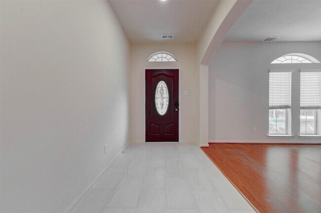 Foto del edificio - 26603 Summerbend Hollow Ln