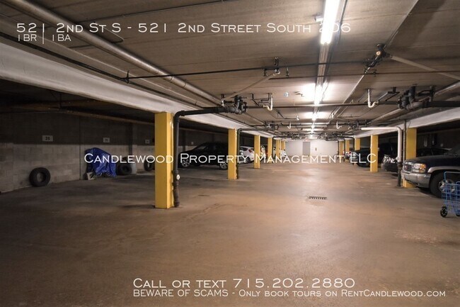 Building Photo - 521 2nd St S