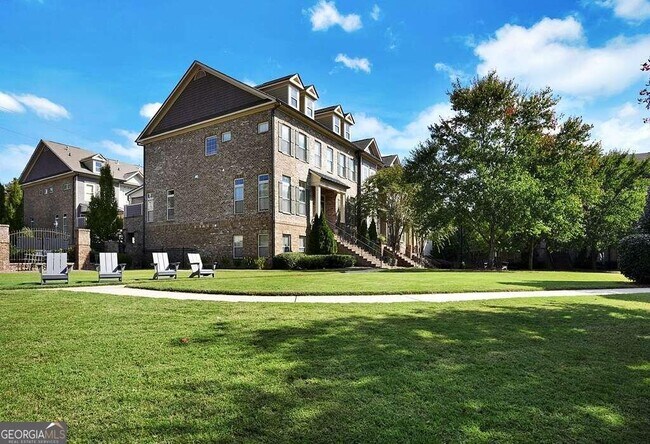 Foto del edificio - 2443 Gatebury Cir