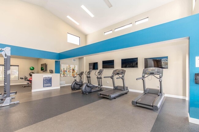 Building Photo - Vista Promenade