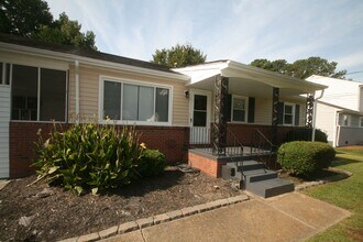 Building Photo - 2721 Whitestone Ave