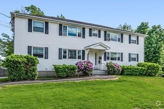 Building Photo - 481 Merrimack St