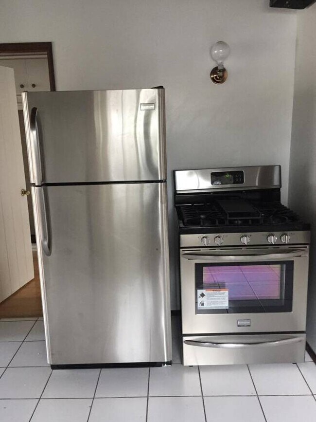 Foto del edificio - 2434 Oak St