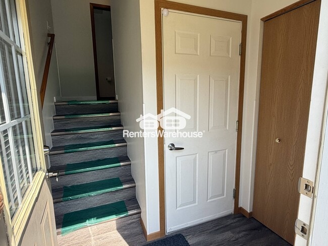 Building Photo - 15573 Flight Way