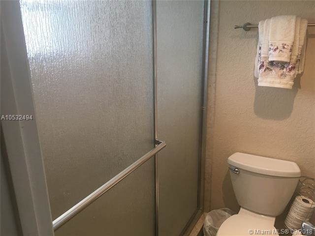 Foto del edificio - 9235 Lagoon Pl