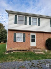 Building Photo - 2915 Packer St