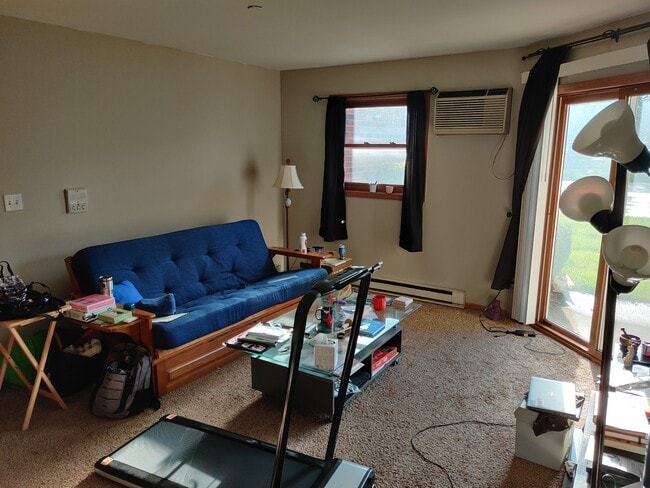 Building Photo - 1354 Cunat Ct