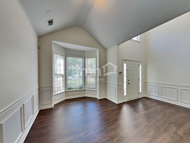 Foto del edificio - 10930 Chastain Parc Drive