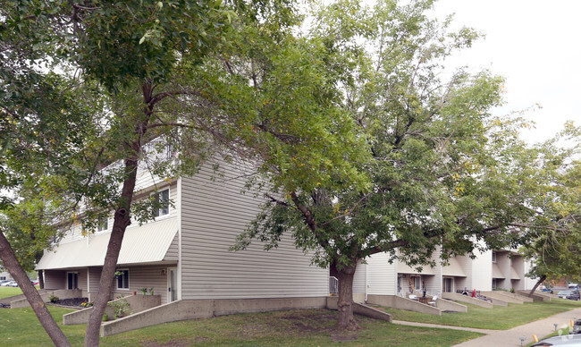 Building Photo - Corian Apartments