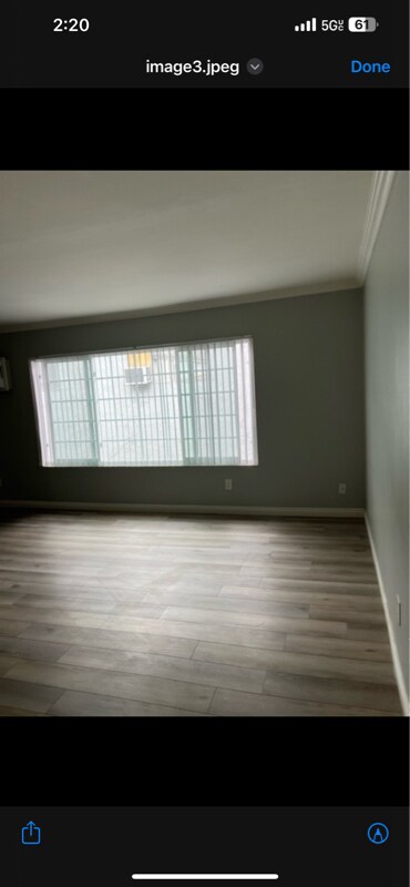 Foto del edificio - 6928 Woodley Ave