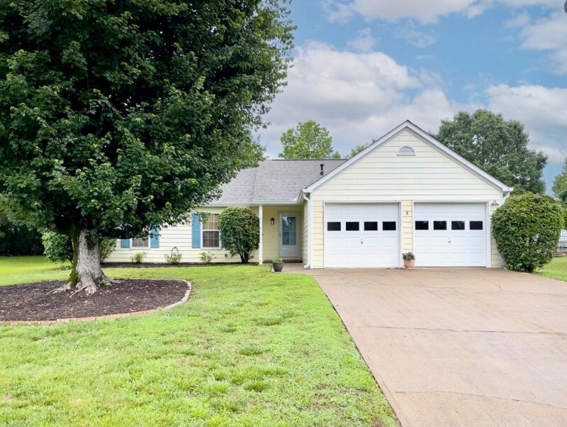 Primary Photo - 602 Braddock Ct