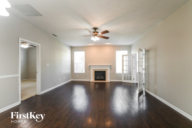 Building Photo - 12536 Wolf Run Rd