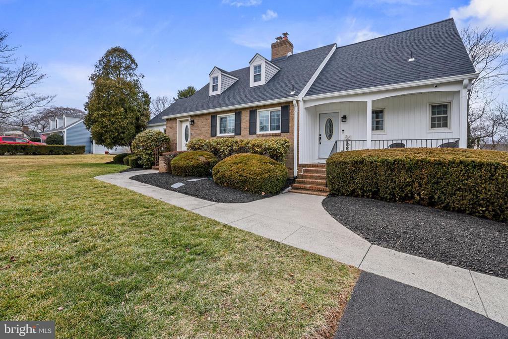 Foto principal - 731 W Country Club Dr