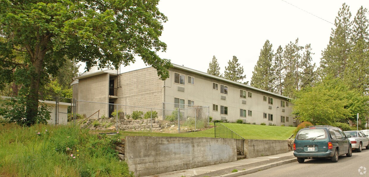 Hifumi En Apartments Apartments in Spokane, WA