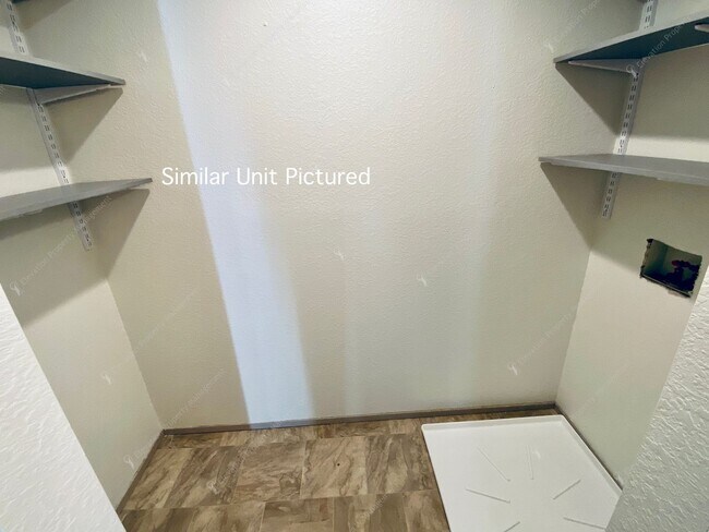 Foto del edificio - 2810 NE Mesa Ct